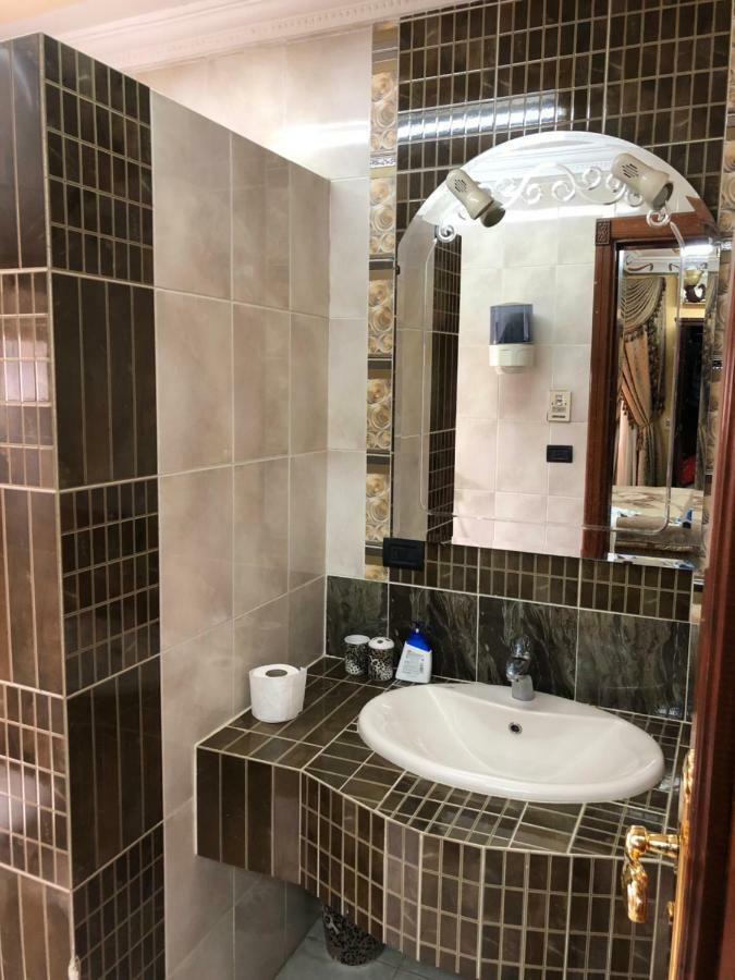 Luxury In Mohandesin شقة فاخرة للإيجار في المهندسين Caïro